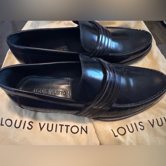 Louis Vuitton Men’s Loafer 9UK/10US Black Burgundy Leather Brand New Never Worn - Picture 13 of 13